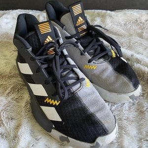 Youth Adidas basketball shoes, size 7y